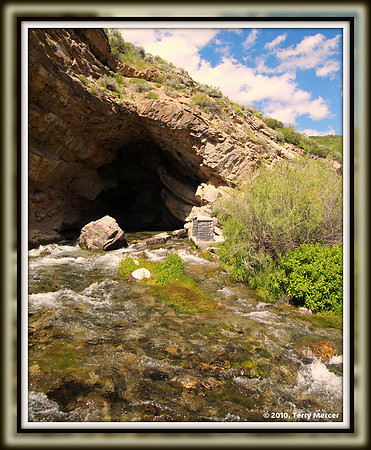 IMG_8695 - Natural Aquifer in Cave (Utah)